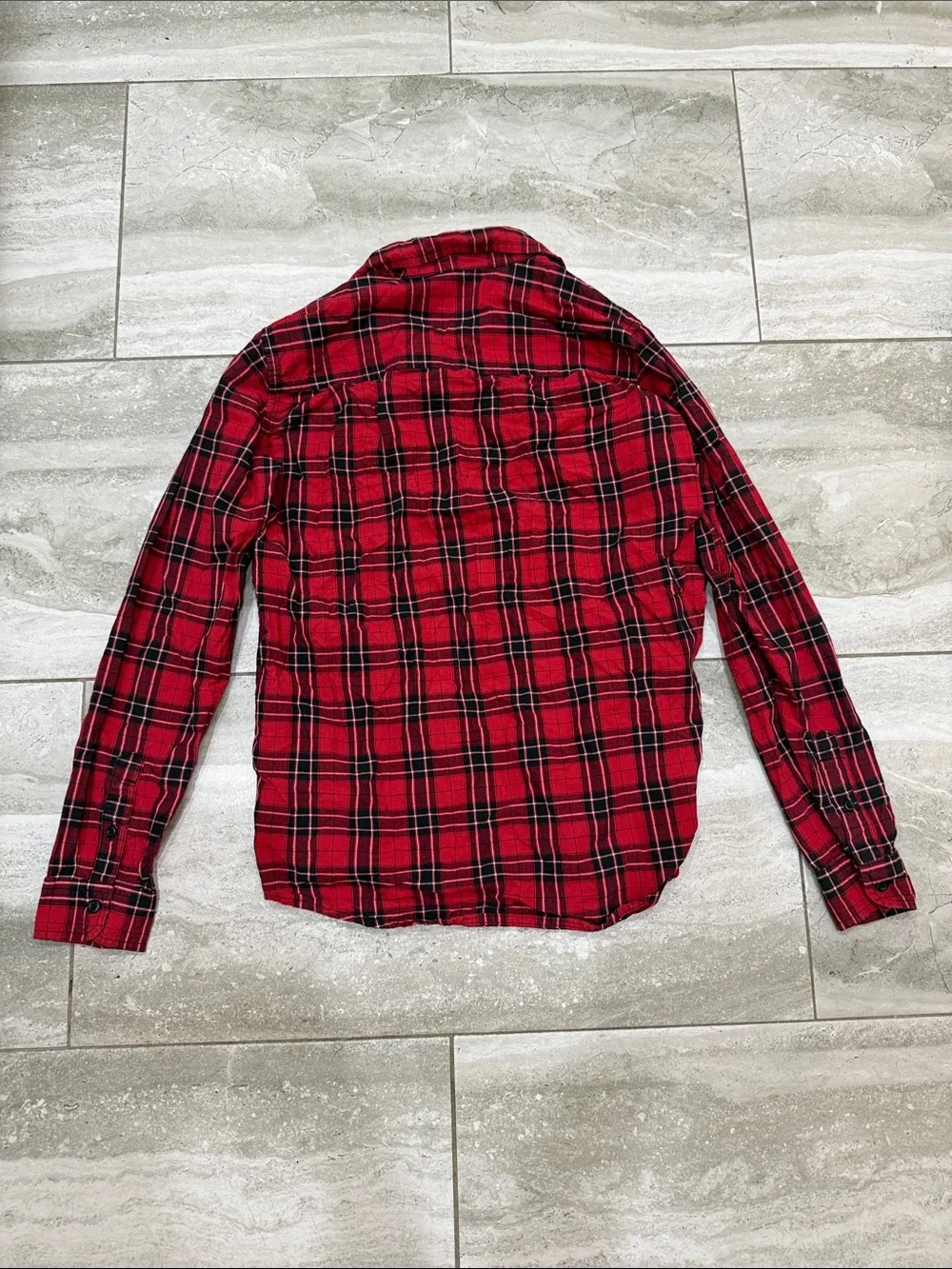 The Children's Place Red Plaid Casual Button-Down Shirt